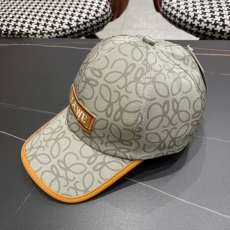 Loewe Caps